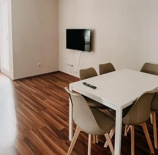 Ruhig Wohnen Zwischen Und Muelheim! Boe1 Essen